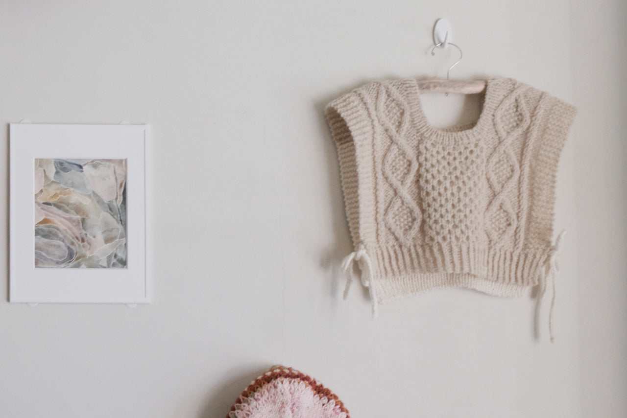 【糸+パターンキット】羊ノ糸で編む-aran-vest-by-tiny-c-knit